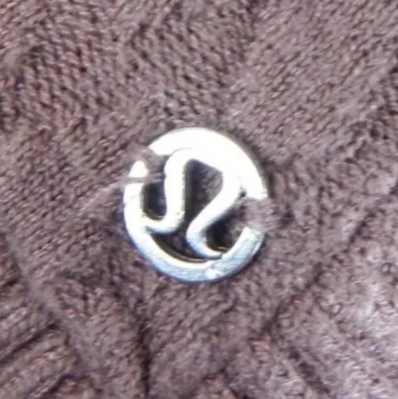 Lululemon Divinity Wrap Poncho - Picture 2 of 3